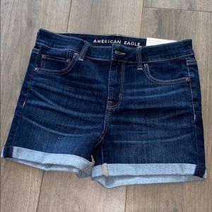 Women’s American Eagle shorts